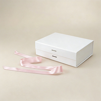 Boîte cadeau rigide magnétique de luxe vide au design élégant avec ruban et nœud, écologique, recyclable, en carton, avec lamination mate et éponge