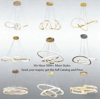 Suspension dôme à bras latéral, coque lisse sur capot lumineux, pour tables à manger et coins d'hôtel