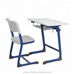 Muebles Escolares Metálicos con Mesa y Silla para Estudiantes en el Aula/Hogar - Product Image 6