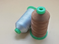 Nylon haute ténacité 6 150D/3 210D/2 filament de nylon continu pour la couture du cuir fil de nylon