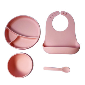 Ensemble d'alimentation pour bébé en silicone de qualité alimentaire Refine Factory, sans BPA, avec bavoir souple, assiette incassable, bol antidérapant et cuillère sûre - Product Image 1