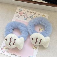 Élastique à cheveux en peluche poisson dessin animé personnalisé, élastique à cheveux bleu doux et moelleux avec poisson blanc, accessoires capillaires mignons pour filles, fournisseur en gros