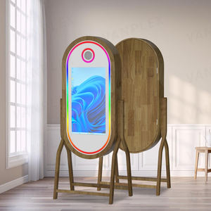 Photomaton professionnel Magic Mirror avec cadre en bois massif de 60 pouces - Écran tactile 32 pouces et imprimante haute vitesse - Product Image 1