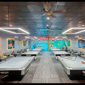 KKKing NoirForce Classic Mesa de billar de 9 pies con aspecto de lujo y rebote de cojín mejorado - Product Image 1