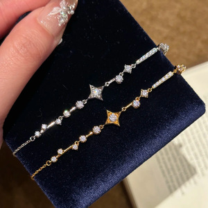 Pulsera de Plata de Ley 925 Antideslustre, Elegante Brazalete con Cuentas de Cristal, Proveedor de Joyería al por Mayor, Envío Rápido para Mujer - Product Image 1