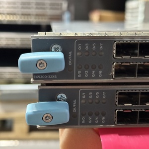 Tarjeta de Línea Multirrate EX9200-32XS con POE, Capacidad de Conmutación de 2.56 Tbps, Puertos SFP, Probada y Usada - Product Image 2