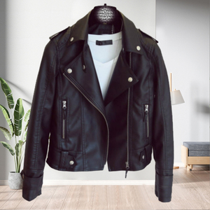 Modelos Explosivos de Invierno: Chaqueta de Motocicleta de Cuero PU con Cremallera y Botones para Mujer a la Moda - Product Image 3