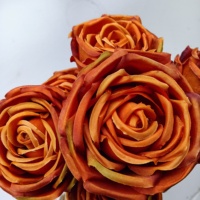 B7008 pas cher Rose fleurs maison mariage décoration fleurs Offre Spéciale Rose 7 têtes soie Rose fleurs artificielles