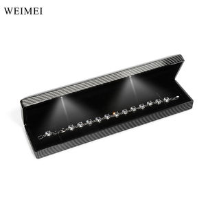 WeiMei caja de collar de luz caja de embalaje de joyería LED acabado brillante cajas de joyería de plástico sólido caja de joyería led - Product Image 6