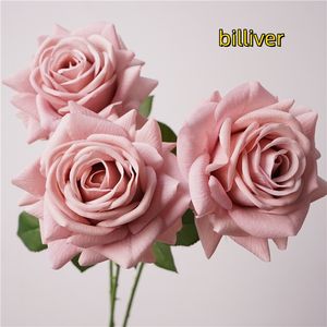 Flores artificiales de alta calidad con textura que retiene la humedad, ramo de rosas turcas de un solo tallo para decoración del hogar. - Product Image 1