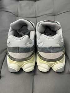 9060 Designer Customized Luxury Outdoor Sports Shoes Casual Retro Anti-Slip Cushioning Running Shoes All Seasons Fashion Trend - Product Image 2