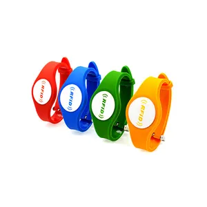 Programmable Nfc Chip Smart Bracelet Adjustable Nfc Payment Smart Wristband Rfid Silicone Nfc Band Customized Logo