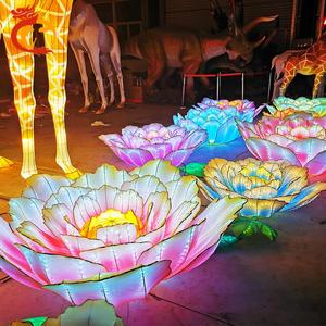 Lanterne de porte en tissu de soie chinois faite à la main avec LED, imperméable, résistante au soleil et à la neige, décoration extérieure, sculpture avec taille personnalisée - Product Image 3