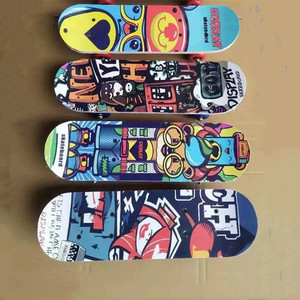 Skateboard électrique avec quatre roues pour enfants, 1705, skateboard de <span class=keywords><strong>bonne</strong></span> <span class=keywords><strong>qualité</strong></span>, prix bon marché, modèle 1705 - Product Image 4