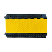 Protector de Cables de Goma Leahua Negro y Amarillo 900*600*110mm, Canal de 90x75mm, Reductor de Velocidad para Seguridad Vial