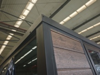 Maison conteneur préfabriquée mobile moderne de 20 pieds, extensible et respirante, avec balcon, pour bureau, chambre ou hôtel