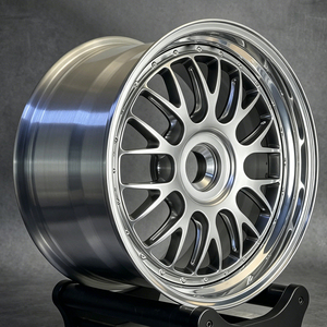 Jantes de voiture forgées sur mesure LMR 2 pièces 5x130 pour Porsche Cayenne 958 911 997 996 Gt3 Taycan <span class=keywords><strong>Macan</strong></span> Panamera 970 en alliage - Product Image 6