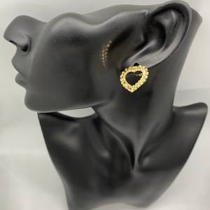 Orecchini a forma di cuore placcati in oro 14k classici da donna accessori moda stile Push-Back - Product Image 5