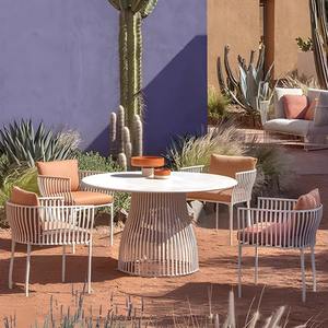 Ensemble de jardin moderne, table ronde et chaises, mobilier d'extérieur imperméable en bambou et rotin, ensemble de salle à manger pour patio 4 places - Product Image 4