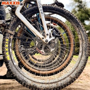 צמיגי אופני הרים <span class=keywords><strong>MAXXIS</strong></span> איכותיים 26/27.5/29 אינץ' דגם M333 <span class=keywords><strong>PACE</strong></span> ברוחב 2.1 אינץ' עם עיצוב הגנה קל משקל, גומי עם 55%+ תכולת פילם מגן - Product Image 5