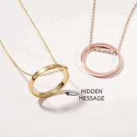 Minimaliste En Acier Inoxydable Cercle Intérieur Cercle Gravure Message Secret Deux Trous Curseur Anneau Pendentif Collier
