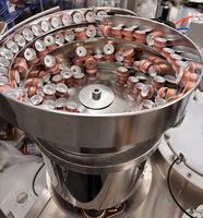 Machine automatique de remplissage et de bouchage de flacons pour la fabrication de peptides liquides de 1 ml, 2 ml, 3 ml