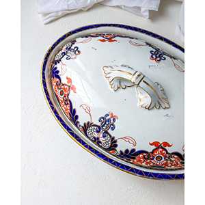 Bol à salade ovale bleu et rouge fait main Gabriella P., bols à mélanger en acier poli, artisanat décoratif en métal, emballé en carton - Product Image 5