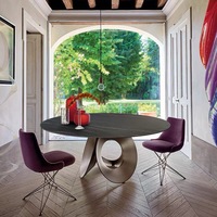 Table à manger ronde de luxe moderne de conception italienne avec plateau en marbre naturel, 6 places, pieds en acier inoxydable, hôtel, appartement, villa