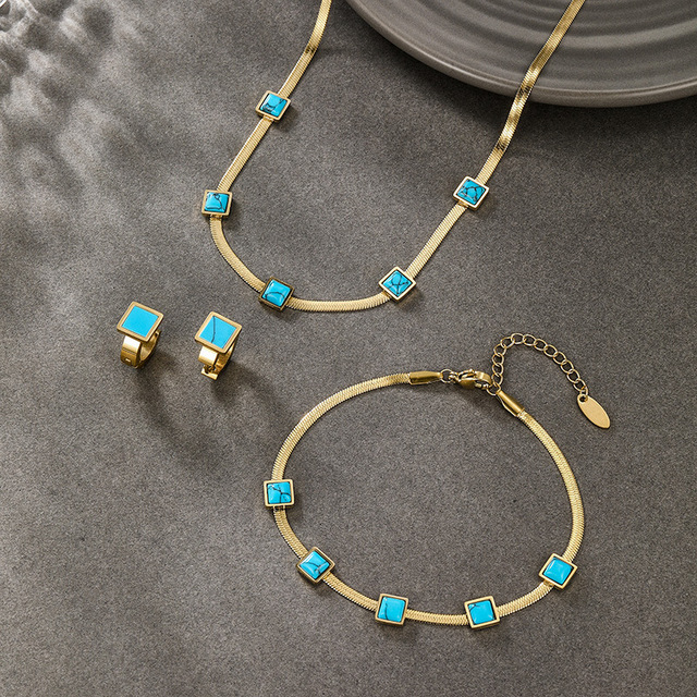 Stainless Steel 14k Necklace Earring Bracelet Set Niche Design Personalized Jewelry Set for Women
