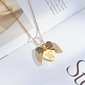 परी पंख वाले दो पंखों के दिल के आकार को हीरे और काले जिरकोनियम पत्थर स्टेनलेस स्टील हार - Product Image 5