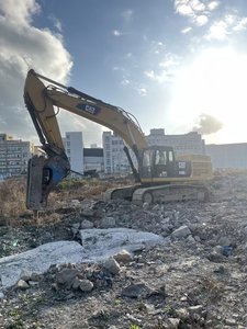 Large-Scale Deep Mine Extraction and Heavy-Duty Ultra-Rugged High-Power <b>CAT</b> 349D2 Used Excavator for Scrap Crushing Projects - Product Image 2
