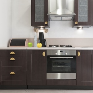 Poignée de tiroir de luxe noire YONFIA 3624RTS en gros, poignée de meuble en or brossé, poignée de placard de cuisine, poignée de meuble en coquille - Product Image 4