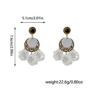 ต่างหูโลหะกลมสไตล์ฝรั่งเศสย้อนยุคต่างหูรูปดอกไม้กลวงต่างหูผู้หญิงรูปทรงเรขาคณิต - Product Image 5