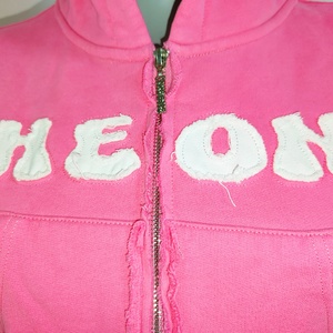 New Street Wear Custom pink Women <b>Zip</b> <b>up</b> <b>Cropped</b> Hoodie and Sewatpants Set Embroidery Patch logo Tracksuit Jog Sweatsuit Women - Product Image 4