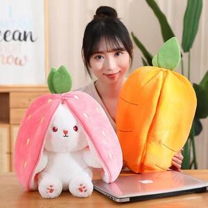 Creativos y Adorables Peluches de Conejitos de Peluche Suaves de 18/25/35 cm en Forma de Fresa, Zanahoria, Naranja y Rosa para Pascua y Cumpleaños - Product Image 6