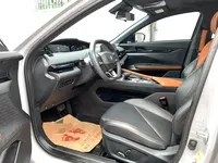 Changan Uni-V Sport Sedan 2022 d'occasion, essence, turbo, sièges en cuir, automatique, Chine, pas cher