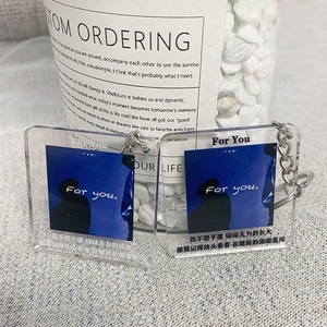 Gantungan kunci akrilik cetak UV kustom gantungan kunci Memorial sublimasi 3 ukuran yang berbeda gantungan kunci foto Digital paduan jenis logam - Product Image 3