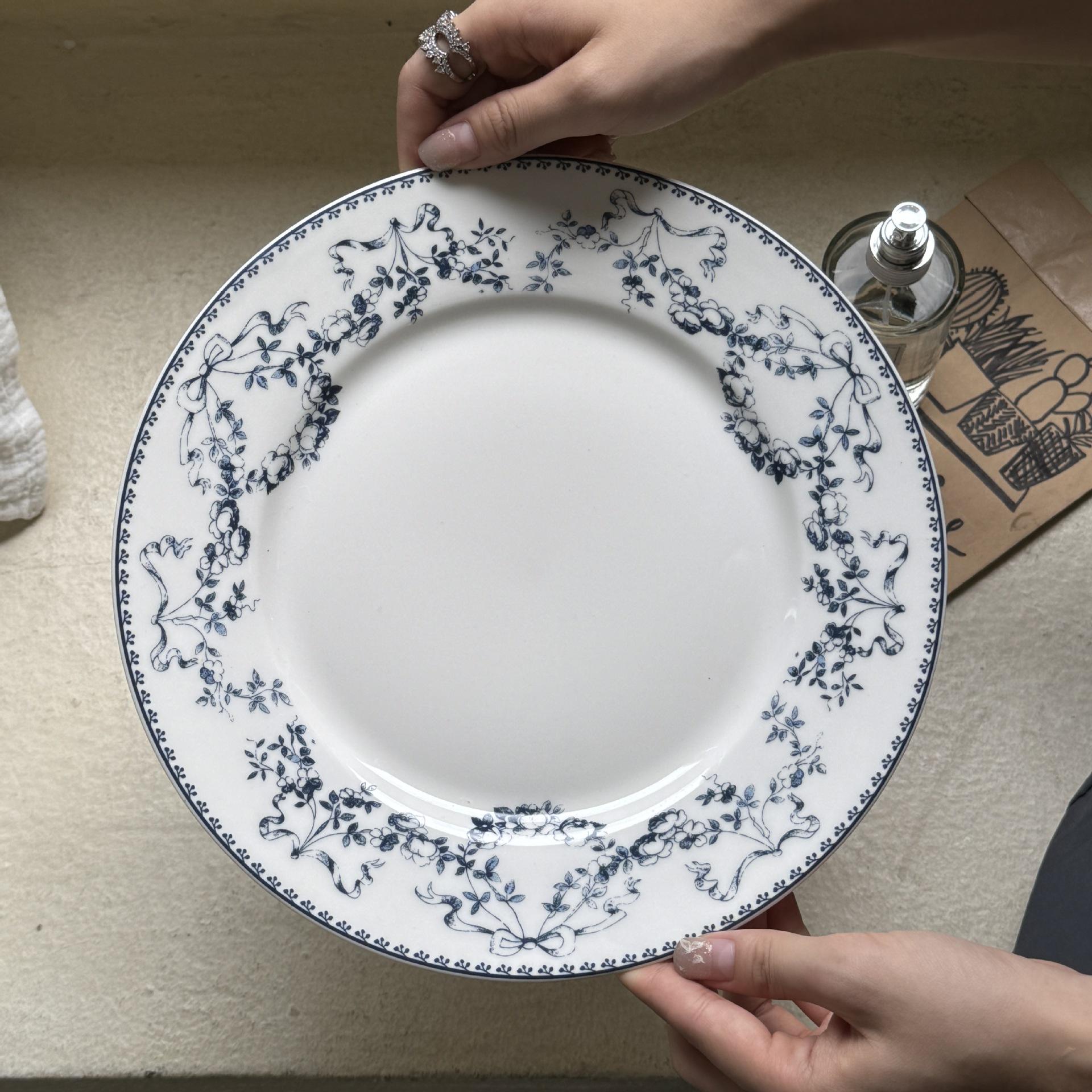 Blue flower flat plate, 25*2CM