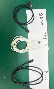 <span class=keywords><strong>C</strong></span>âble USB <span class=keywords><strong>C</strong></span> vers USB <span class=keywords><strong>C</strong></span> en silicone <span class=keywords><strong>C</strong></span>âble de charge rapide de type <span class=keywords><strong>C</strong></span> <span class=keywords><strong>C</strong></span>âble USB <span class=keywords><strong>C</strong></span> vers USB <span class=keywords><strong>C</strong></span> en silicone souple <span class=keywords><strong>C</strong></span>âble USB <span class=keywords><strong>C</strong></span> à angle droit 90 degrés - Product Image 2