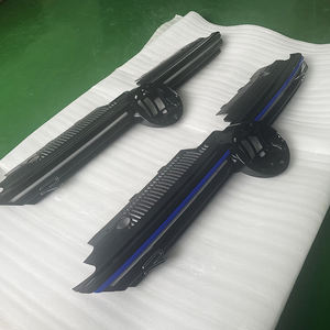 Nouvelle conception de <span class=keywords><strong>calandre</strong></span> avant centrale en ABS, capot de radiateur, <span class=keywords><strong>calandre</strong></span> supérieure avec éclairage LED pour VW <span class=keywords><strong>Golf</strong></span> 8 MK8 - Product Image 2