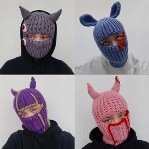 Fête d'Halloween d'hiver Chapeau de masque de <span class=keywords><strong>ski</strong></span> en corne de diable fait main <span class=keywords><strong>cagoule</strong></span> en tricot avec cornes - Product Image 2