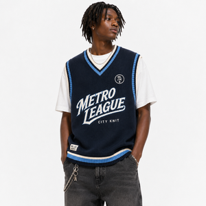 Maillot de basket rétro sans manches style universitaire en tricot - Product Image 1