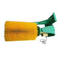 Rouleau de brosse à vache industriel à double tête en acier nylon polyester avec moteur et cadre pour un nettoyage efficace du bétail