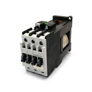 Contactor de Potencia Siemens Original Profesional 3TF3300-0BB4, 3 Polos, 22A, Bobina de 24VDC, Contactor de Control de Motor Industrial de Repuesto - Product Image 2