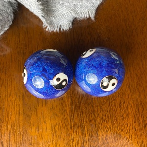 Balle de fitness cloisonnée, émail artisanal, logo panda, patrimoine culturel immatériel de Pékin - Product Image 4