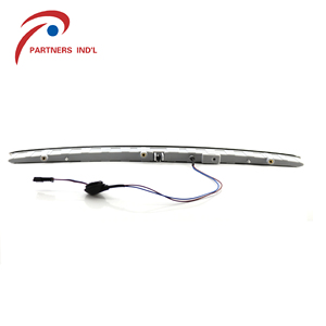 Zpartners 2023 nouveau style feu <span class=keywords><strong>stop</strong></span> monté en hauteur feu de freinage LED <span class=keywords><strong>feux</strong></span> arrière noirs pour <span class=keywords><strong>BMW</strong></span> série 5 F10 F11 édition Touring - Product Image 4