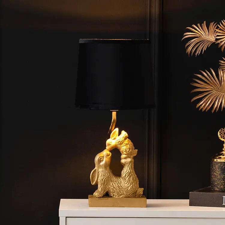 Custom Gold Resin Rabbit Bedroom Side Lamp Romantic Atmosphere Desk Lamp Animal Statue Table Lamp For Restaurant