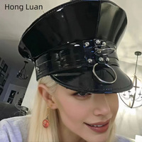 Chapeaux de capitaine en similicuir noir en gros avec anneau en O pour costumes d'Halloween