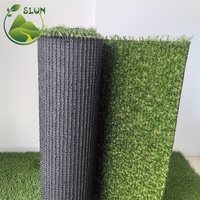 2025 Hot Selling 12x22 Fuß Kunstrasen Teppich Kunstrasen Künstliches üppiges grünes Gras 30mm