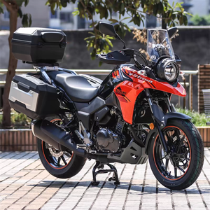 <span class=keywords><strong>Suzuki</strong></span> <span class=keywords><strong>V</strong></span>-<span class=keywords><strong>Strom</strong></span> <span class=keywords><strong>250</strong></span> (DL250) - Moto sportive de loisirs et de tourisme à deux cylindres de <span class=keywords><strong>250</strong></span> cm³, durable, avec une vitesse maximale supérieure à 80 km/h - Product Image 2